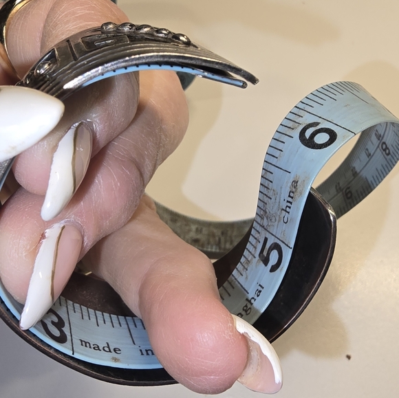 VINTAGE TAXCO Sterling Silver CUFF BRACELET, 44 GRAMS - Picture 11 of 14